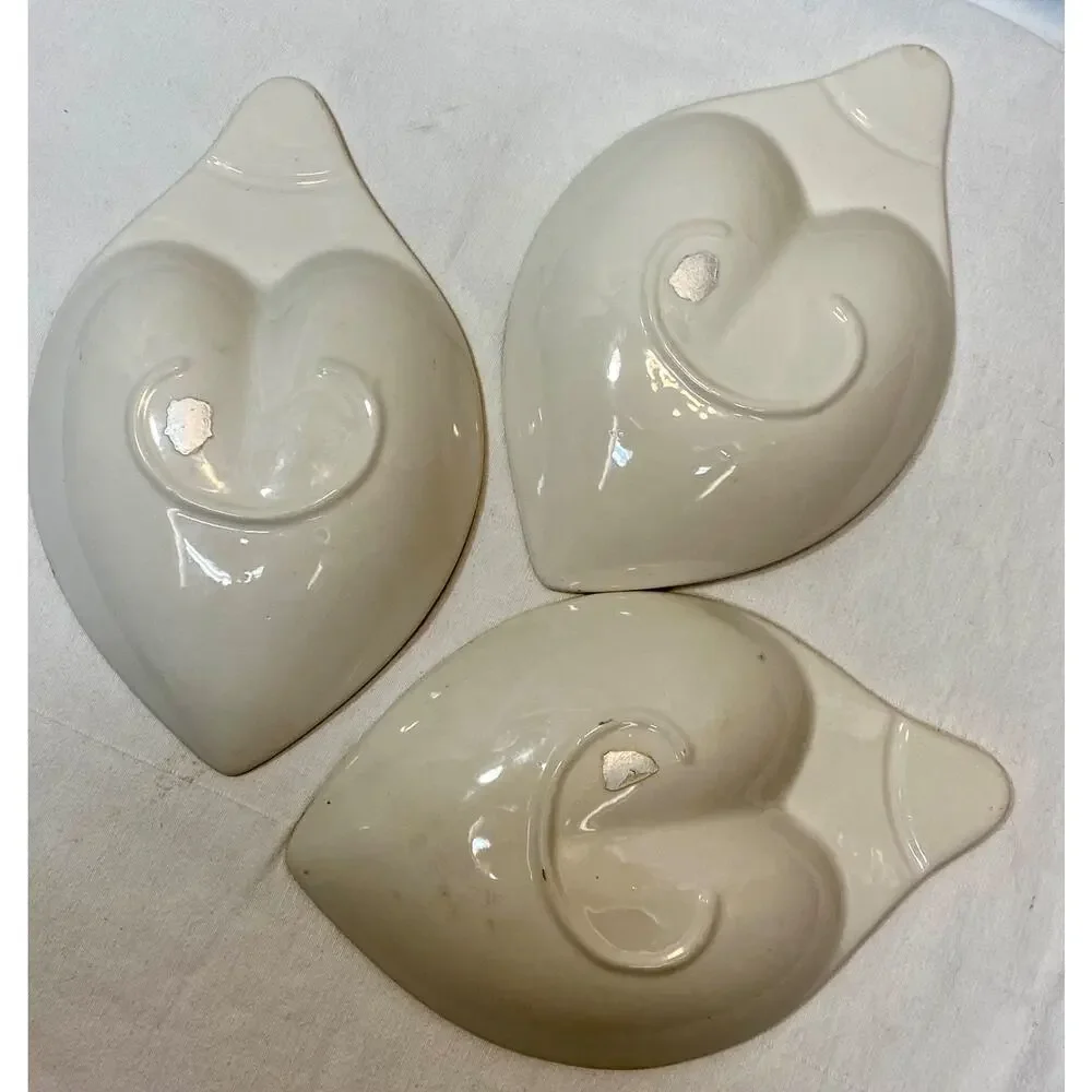 Vintage Nasco Del Coronado 3 Pottery Fruit & Nut Heart Shaped Bowls
